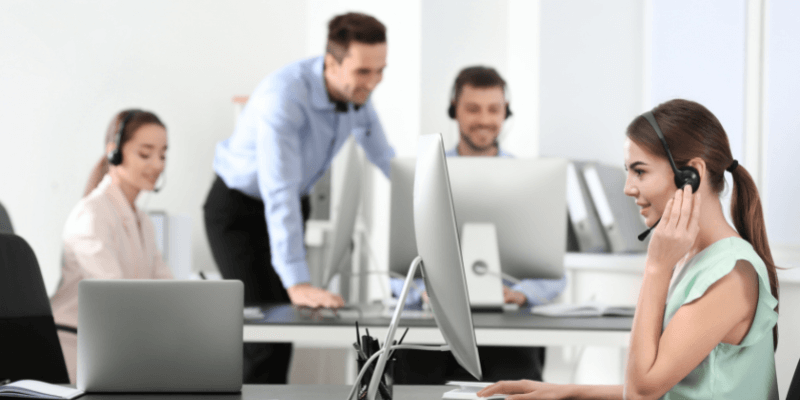 Desk sharing : avantages et inconvénients du bureau flexible
